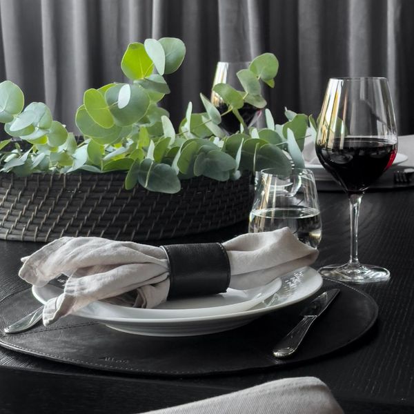 Nero Rund Bordbrikke Svart - Artwood