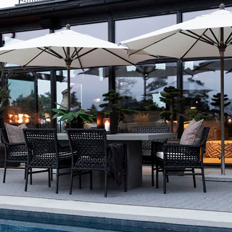 Santa Monica Svart Spisetol - Artwood
